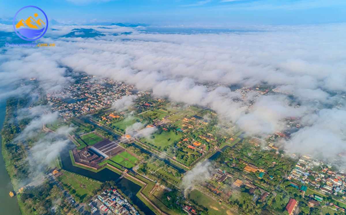 Khí hậu Huế mùa khô nóng, mùa mưa ẩm lạnh